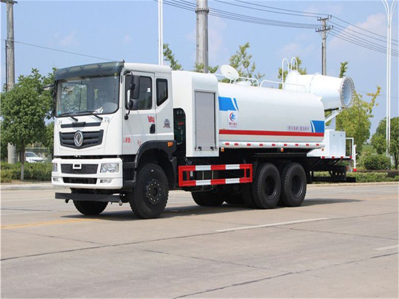 保卫蓝天--大型多功能雾炮车--空气净化降尘