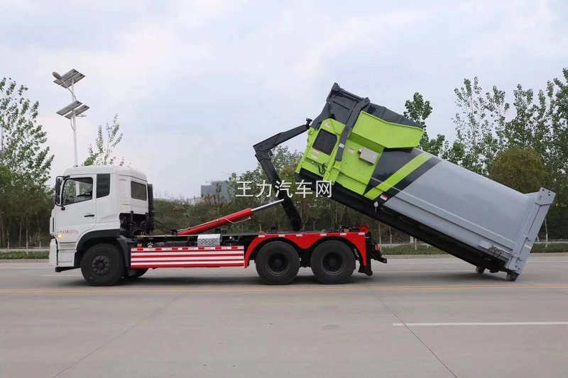 垃圾分类处理后——天龙勾臂转运神器