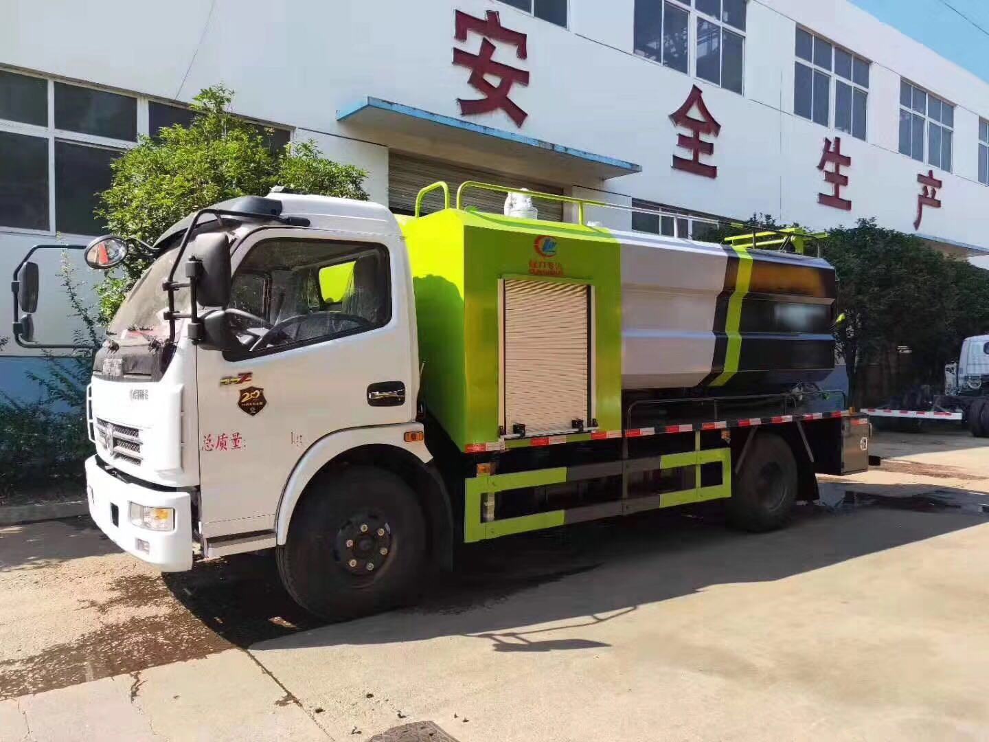 火爆畅销型大多利卡联合疏通车