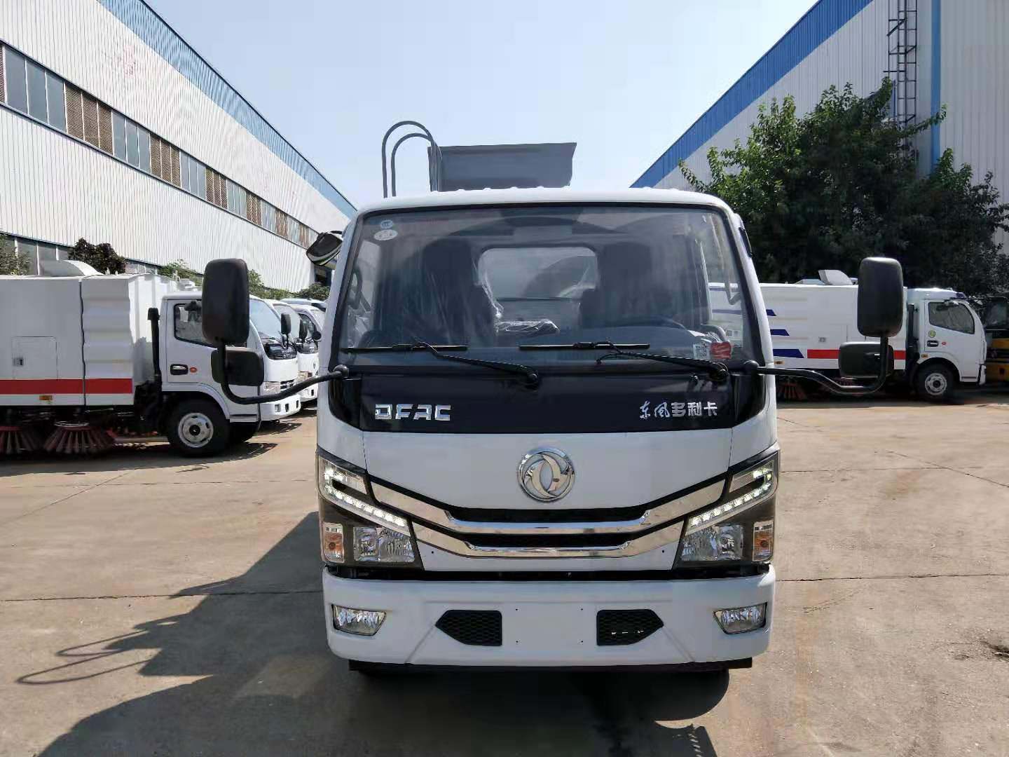 国六D6小多利卡5方餐厨垃圾车