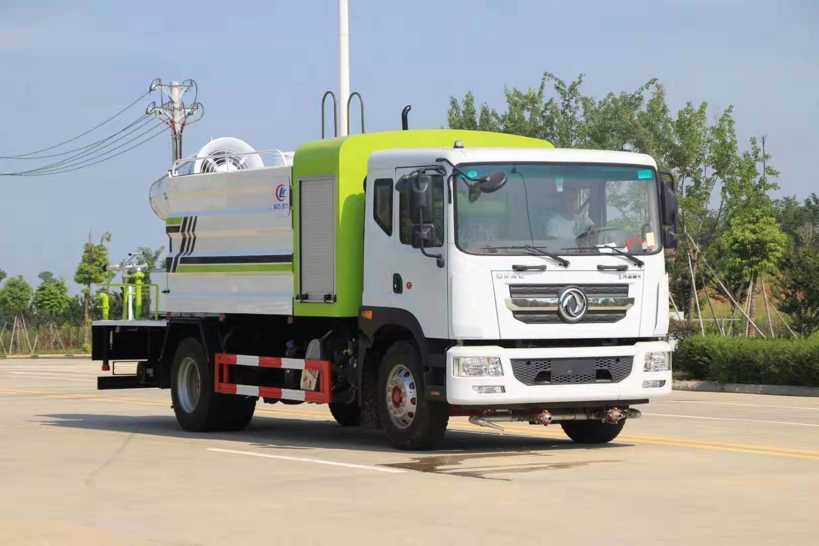 东风国六 D9多功能抑尘车 震撼上市！