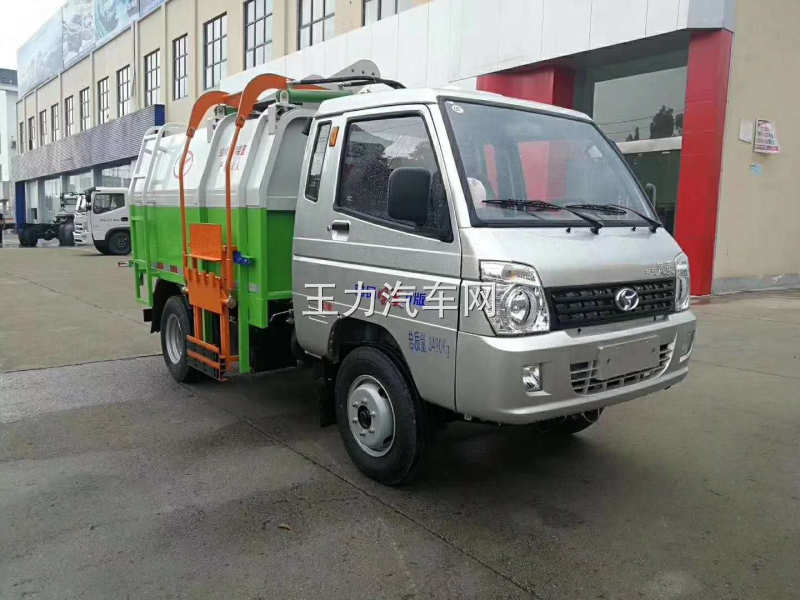 蓝牌汽油4方挂桶拉圾车图片