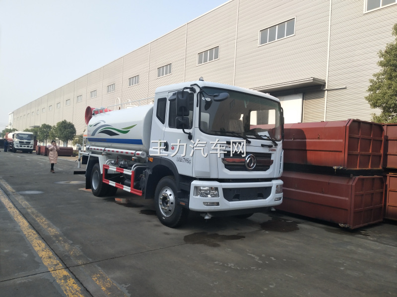 东风D9抑尘车图片