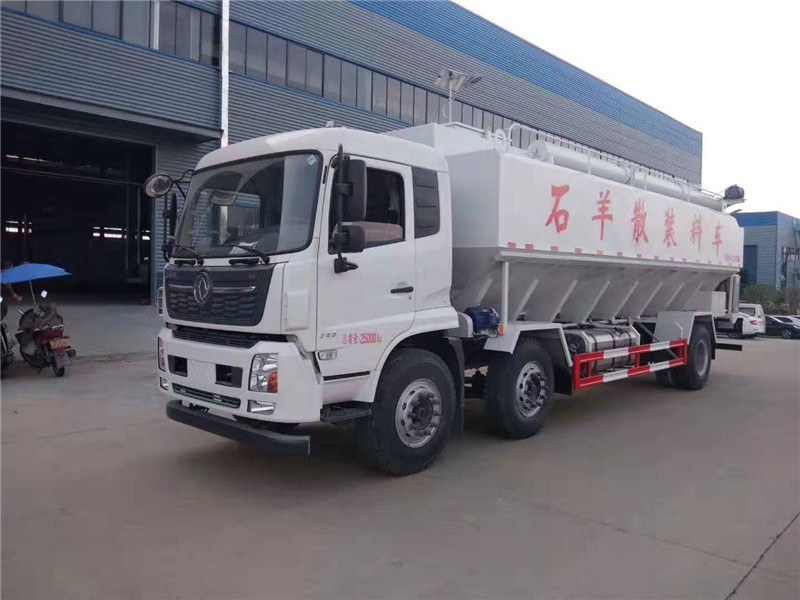 拉15吨饲料运输车，饲料车配置价格