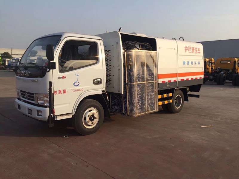 国五东风多利卡4方新款城市护栏清洗车