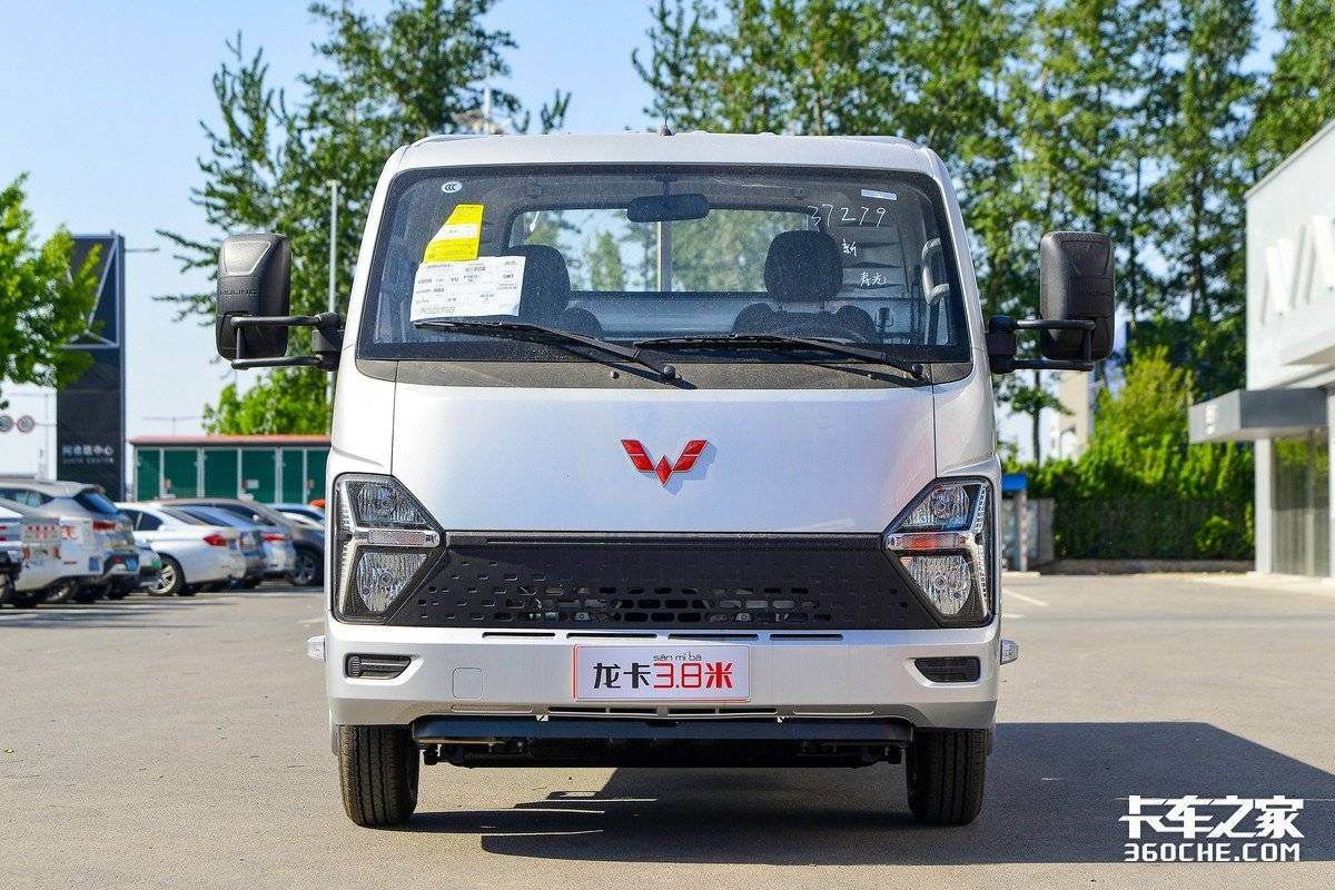后双轮还带卧铺 五菱龙卡6万出头就带走