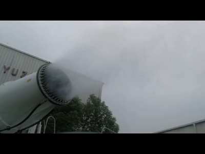 100米雾炮车视频