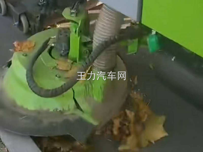 天锦大型干扫车按客户要求特殊定制吸盘视频