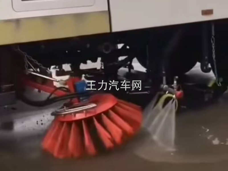  东风天锦国六洗扫车视频