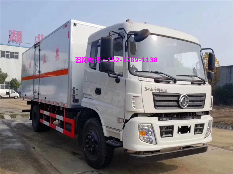 东风专底爆破器材运输车，厢长6200mm，厂家报价