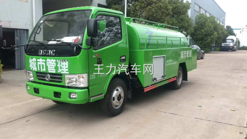 东风多利卡清洗吸污车-地下室专用图片