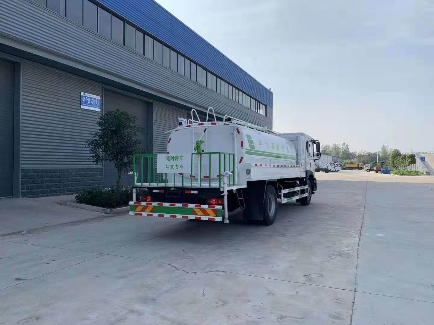 新能源纯电动10方洒水车