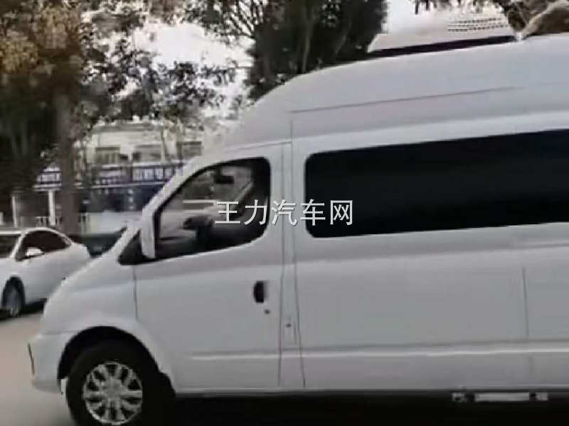 江苏苏州于总喜提大通国六长轴高顶6座旅居车视频