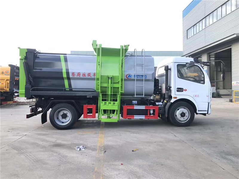 东风小多利卡餐厨垃圾车