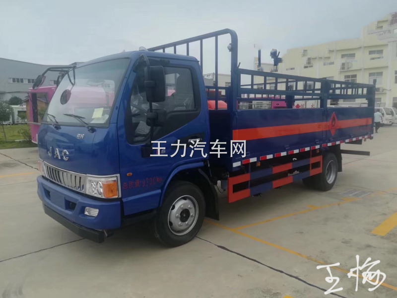 江淮气瓶运输车，3815轴距，潍柴130马力，箱体尺寸5050*2图片