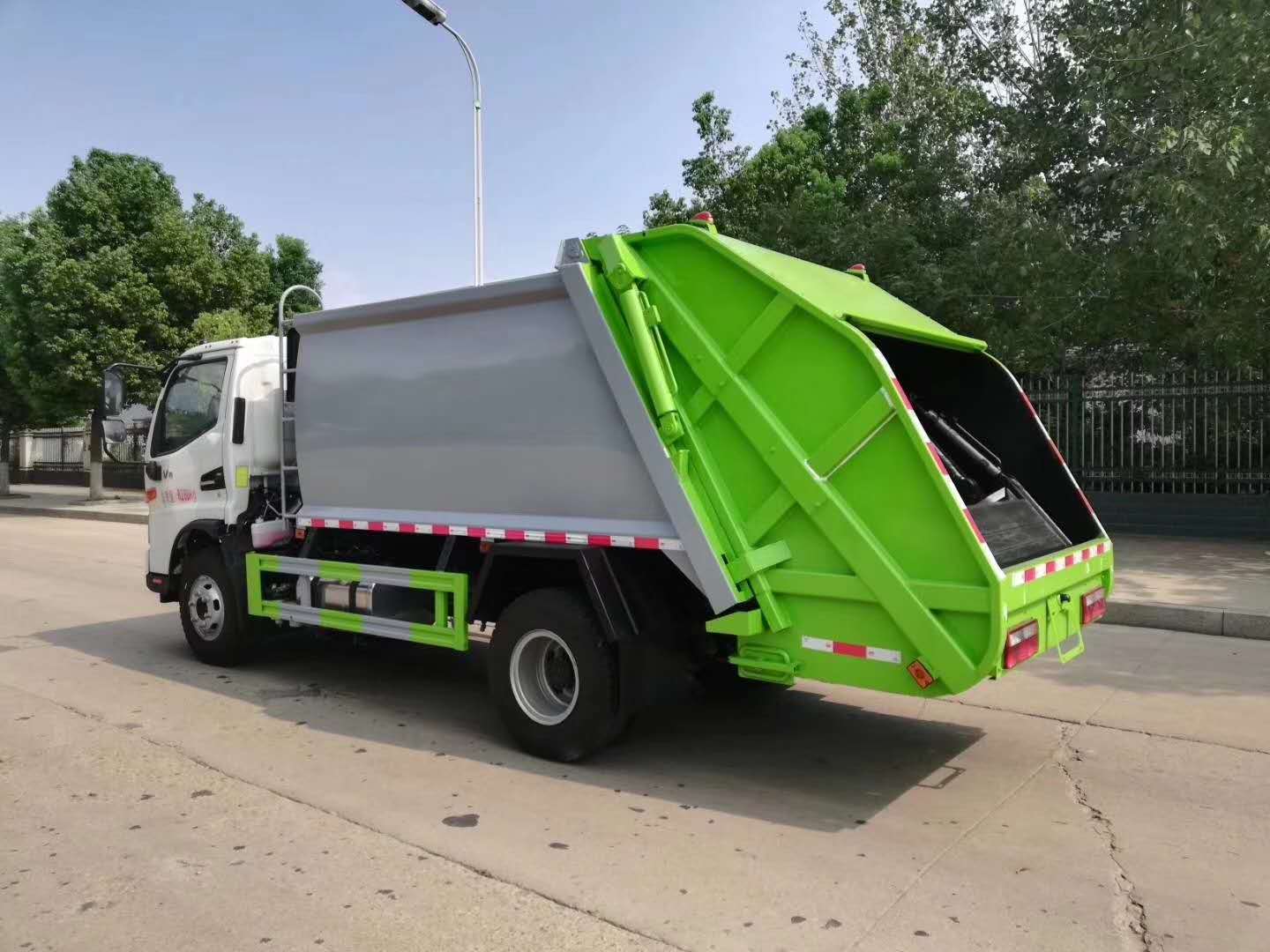 首頁 專用車圖庫 環衛垃圾車圖片 壓縮式垃圾車圖片 江淮駿鈴國六壓縮