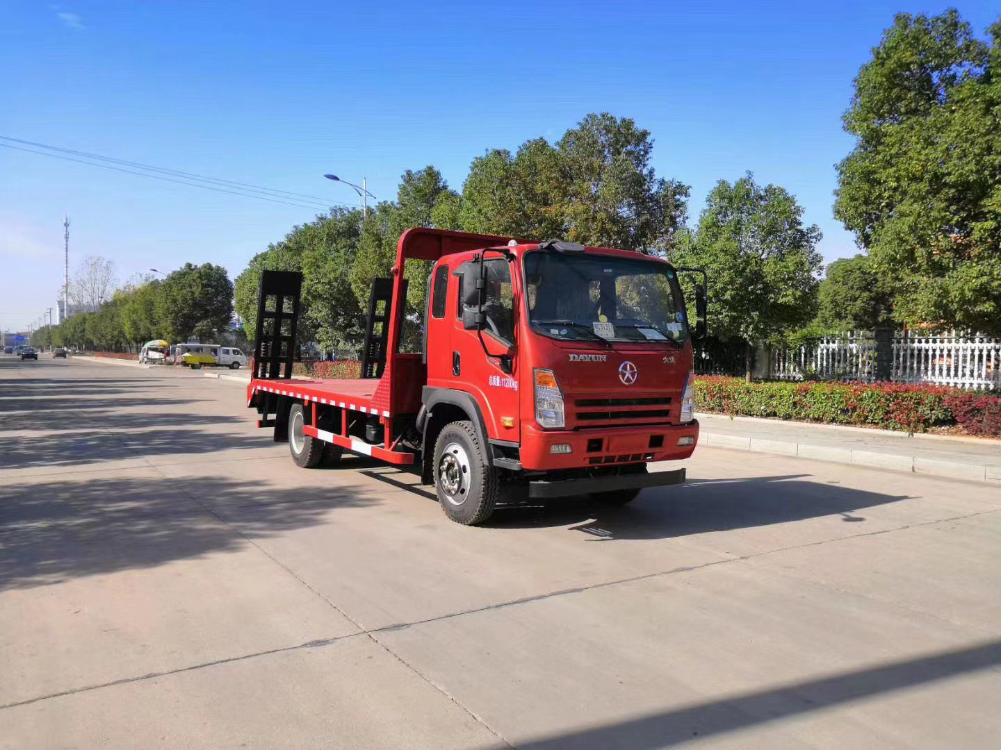 大运国六平板运输车