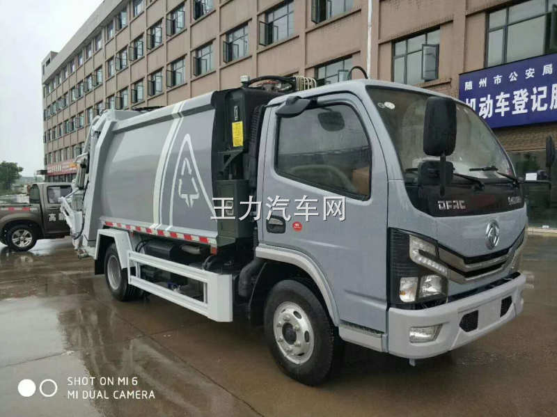 5方压缩垃圾车_国六东风D6压缩垃圾清运车图片