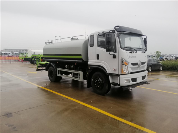 12方专底D3L绿化喷洒车