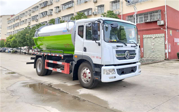 国六D9吸粪车