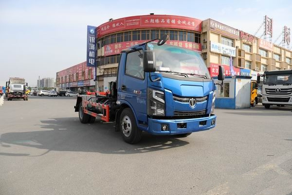 奥驰X2国六车厢可卸式垃圾车价格多少钱？