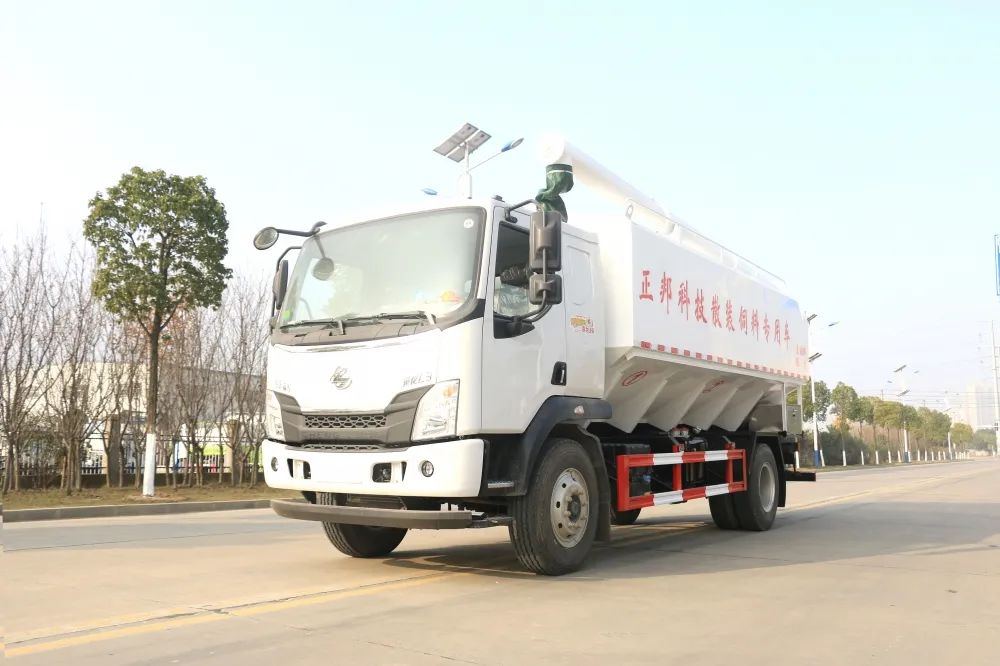 柳汽乘龙L3国六20方散装饲料运输车价格