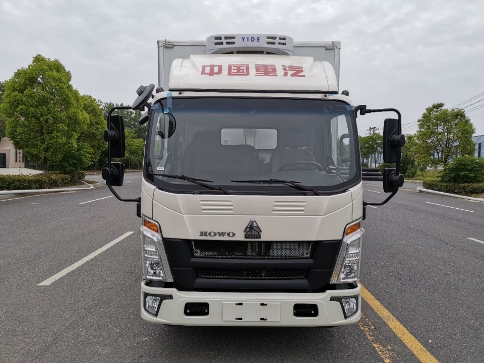 豪沃潍柴4.2米潍柴130马力蓝牌冷藏车