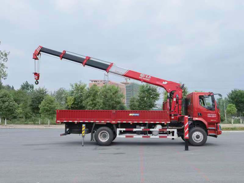 柳汽4×2单排随车吊价格