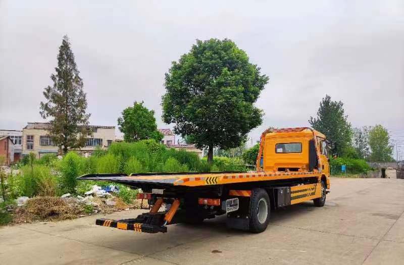 陕汽德龙L3000国六一拖二清障车多少钱