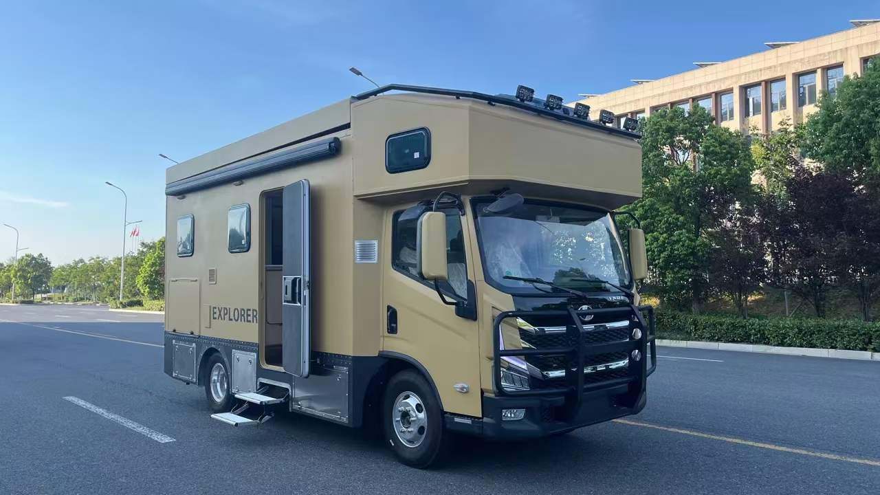 上汽跃进h500轻卡房车(旅居车)价格