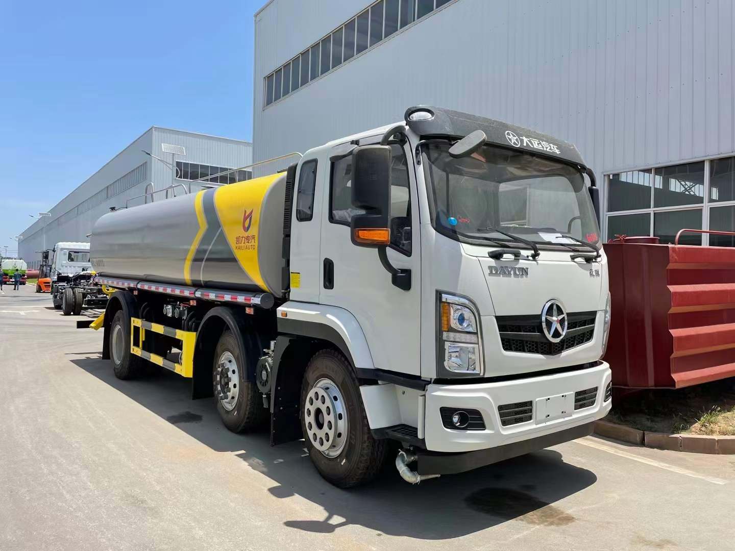 市场最便宜的20方洒水车