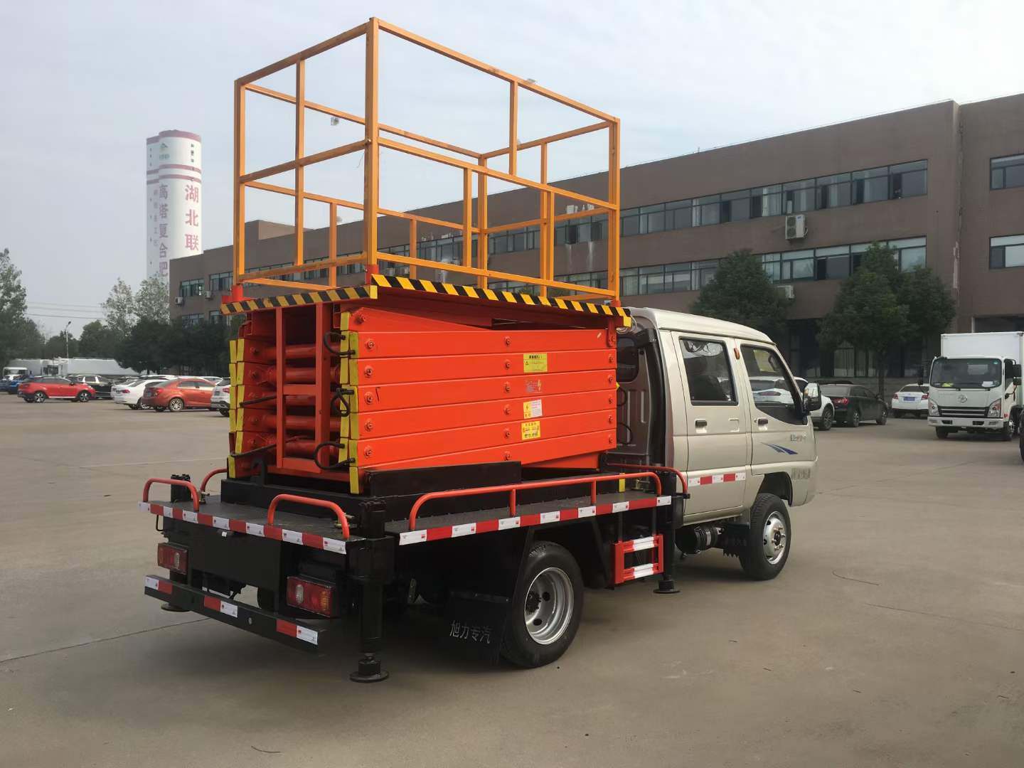 国六吉利商用车汽油机双排高空作业车价格