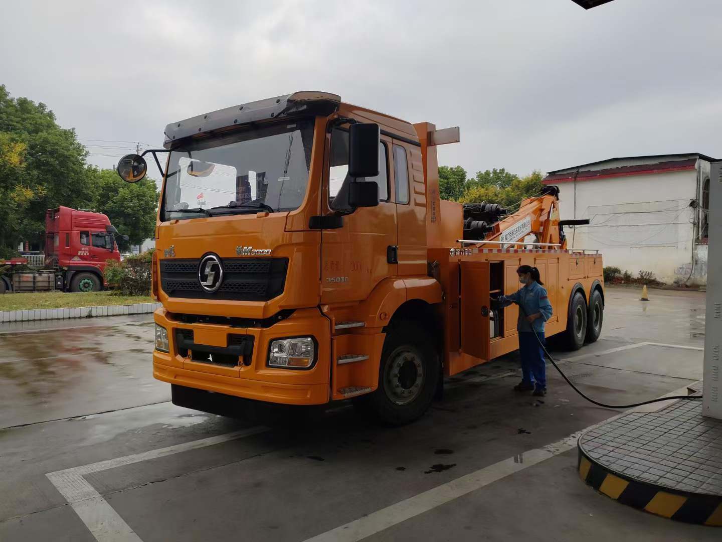 国六陕汽德龙新M3000后双桥拖吊连体清障车价格