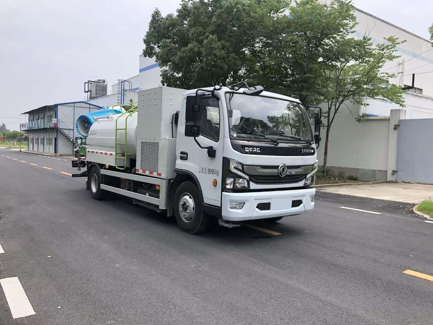 东风4.8立方纯电动抑尘车多少钱
