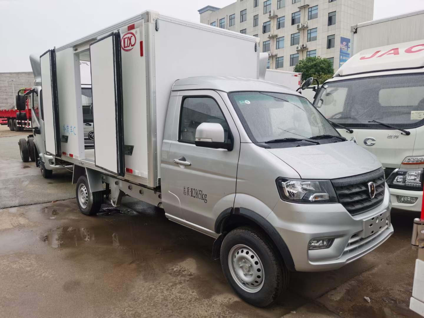金杯S30国六（后单轮）冷藏车价格