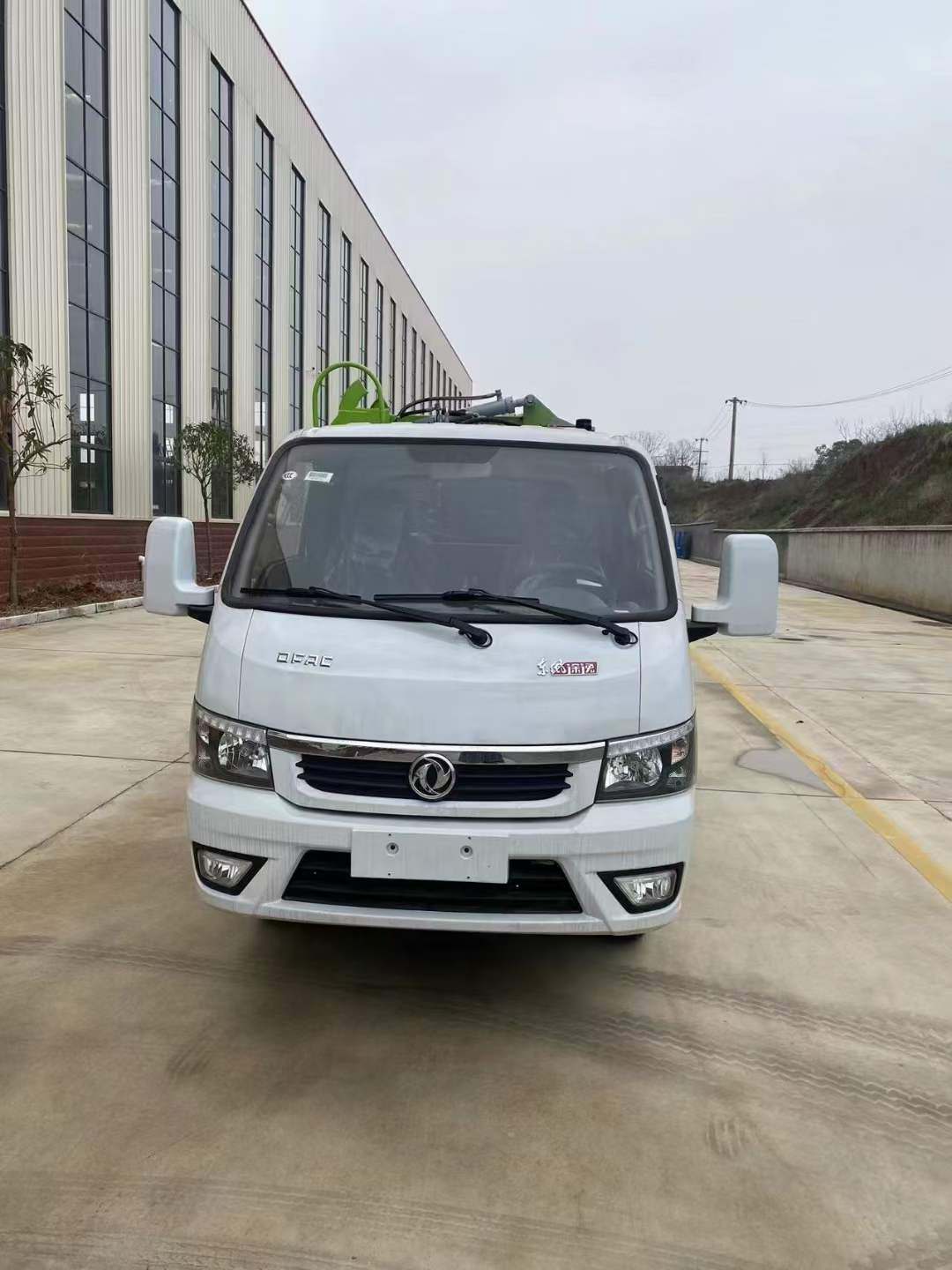 东风途逸蓝牌4方侧装压缩垃圾车厂家价格