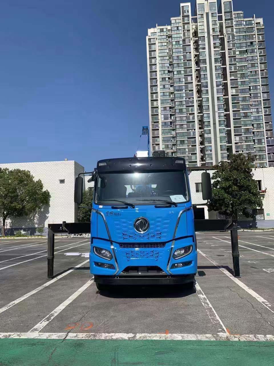 东风新品特种订制《东风畅行 X3》随车吊多少钱