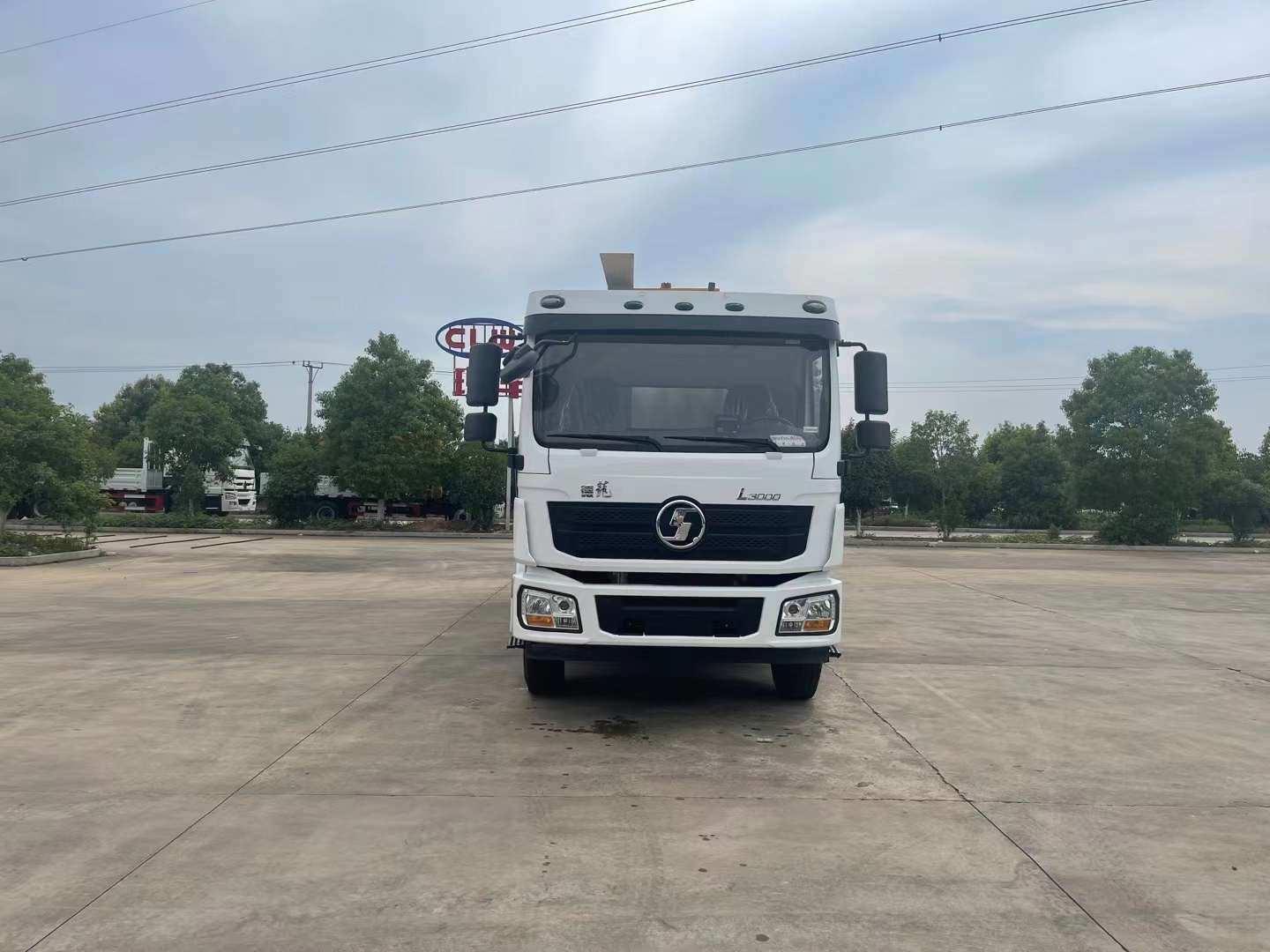 陕汽单桥同步碎石封层车价格