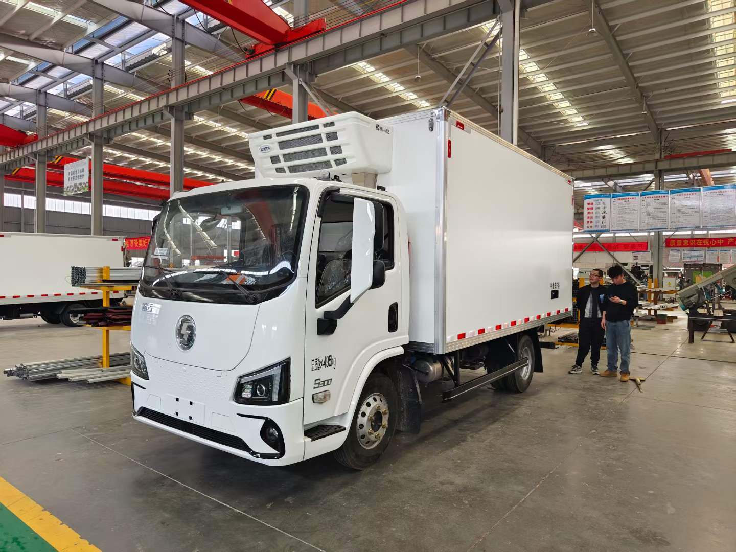 陕汽智云S300纯电动冷藏车价格