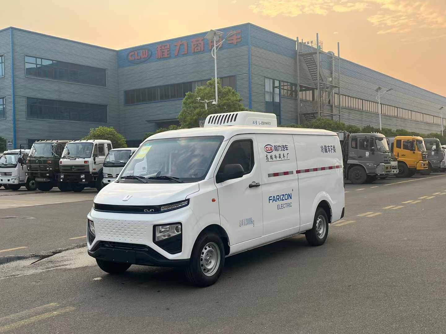 ​吉利V6E（低顶）纯电的面包冷藏车
